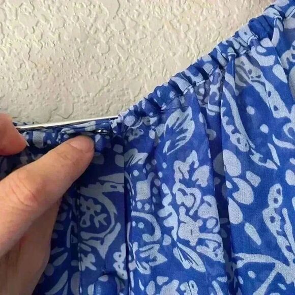 Cabi off the shoulder high low sheer top S Beachy Upscale Vacation - Picture 7 of 9